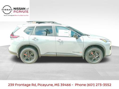 2026 Nissan Rogue Rock Creek