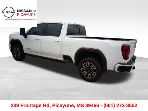 2023 GMC Sierra 2500 AT4