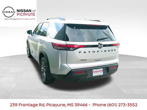 2025 Nissan Pathfinder SV FWD