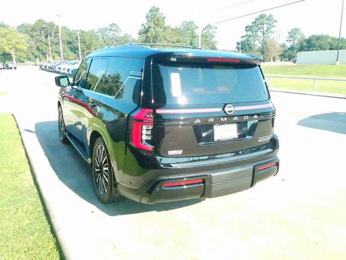2025 Nissan Armada Platinum Reserve 2WD