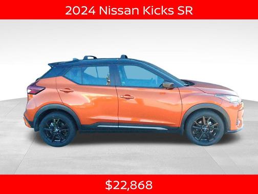 2024 Nissan Kicks SR