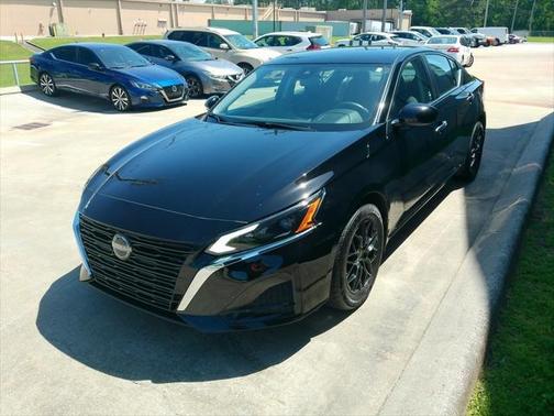 2023 Nissan Altima S FWD