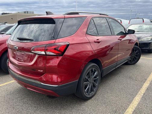 2022 Chevrolet Equinox AWD RS