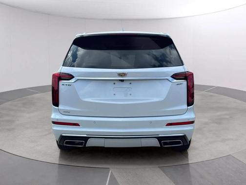 2023 Cadillac XT6 Premium Luxury AWD