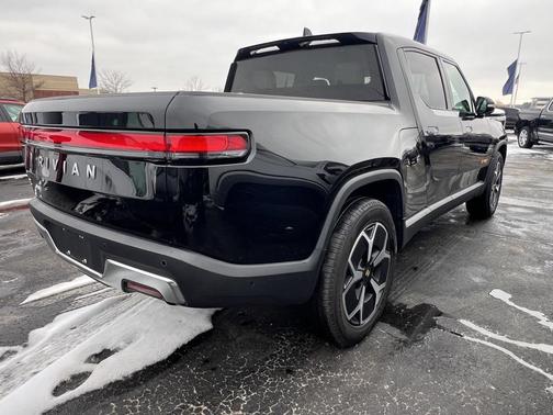 2022 Rivian R1T Adventure