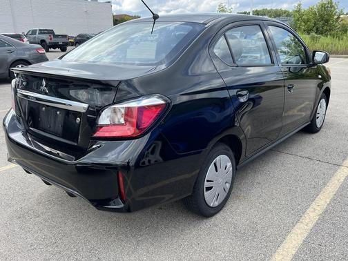 2022 Mitsubishi Mirage G4 ES