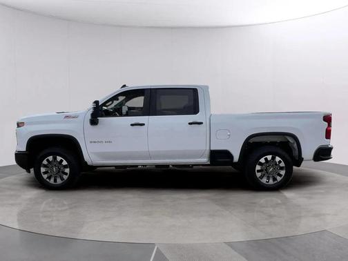 2024 Chevrolet Silverado 2500 Custom