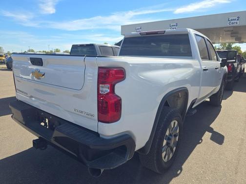 2024 Chevrolet Silverado 2500 Custom