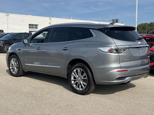 2023 Buick Enclave Avenir AWD