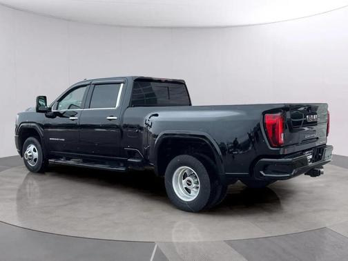 2022 GMC Sierra 3500 Denali