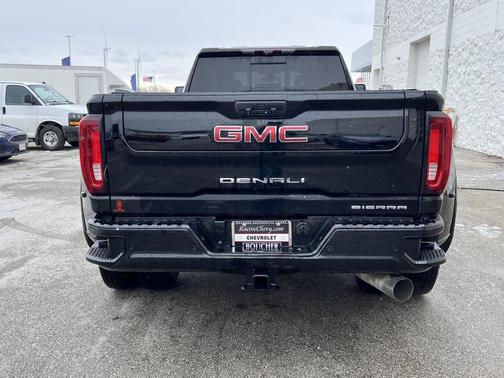 2022 GMC Sierra 3500 Denali