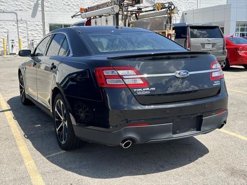 2015 Ford Taurus SEL
