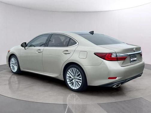 2017 Lexus ES 350 Base