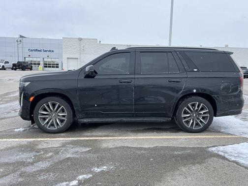 2023 Cadillac Escalade Sport