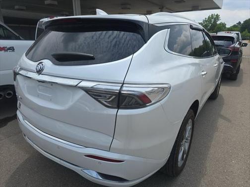 2022 Buick Enclave AWD Avenir