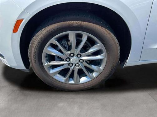 2022 Buick Enclave AWD Avenir