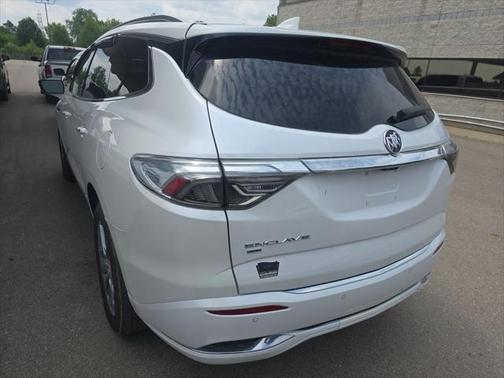2022 Buick Enclave AWD Avenir