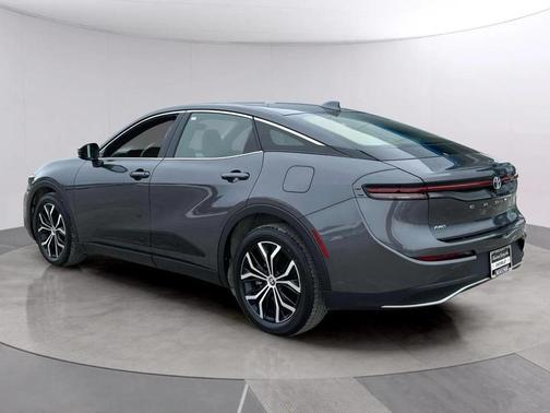 2023 Toyota Crown XLE