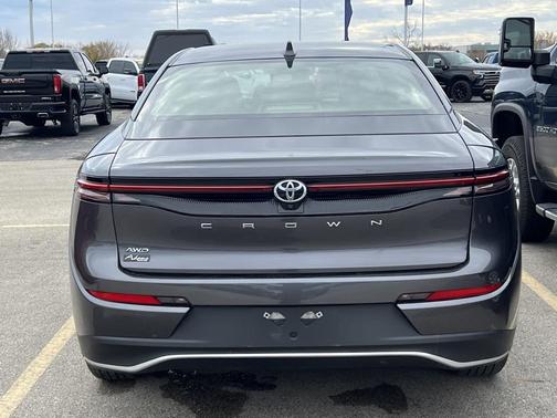 2023 Toyota Crown XLE