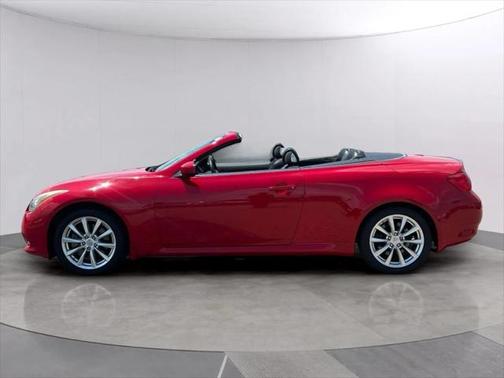 2011 INFINITI G37 Base