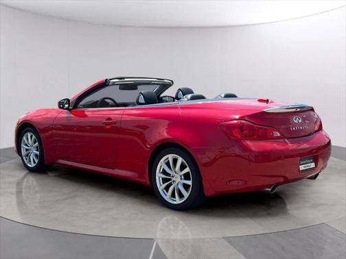 2011 INFINITI G37 Base