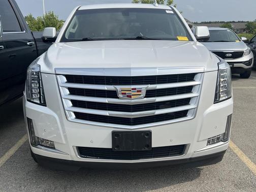 2018 Cadillac Escalade Base
