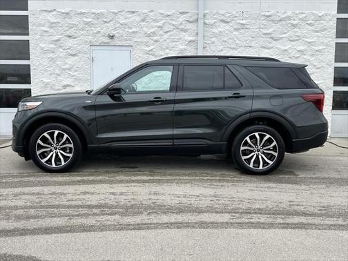 2023 Ford Explorer ST-Line