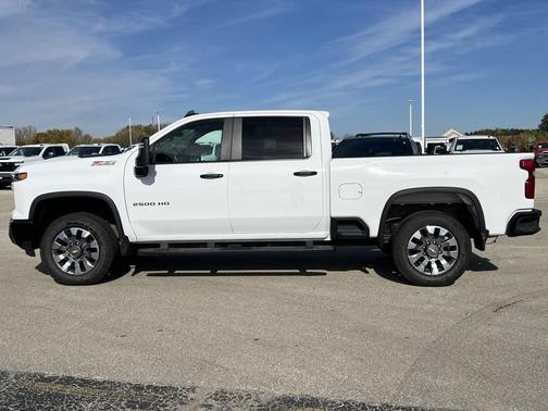 2024 Chevrolet Silverado 2500 Custom
