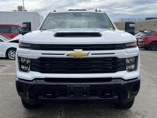 2024 Chevrolet Silverado 2500 Custom