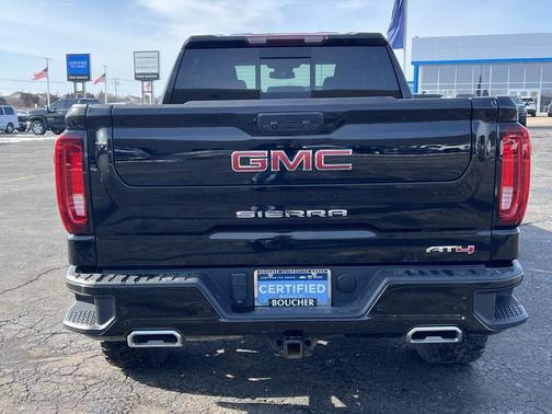 2024 GMC Sierra 1500 AT4