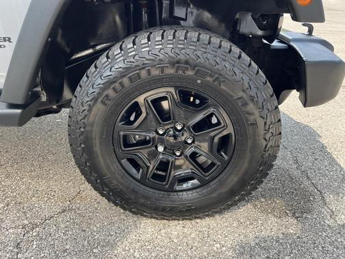 2015 Jeep Wrangler Unlimited Willys Wheeler