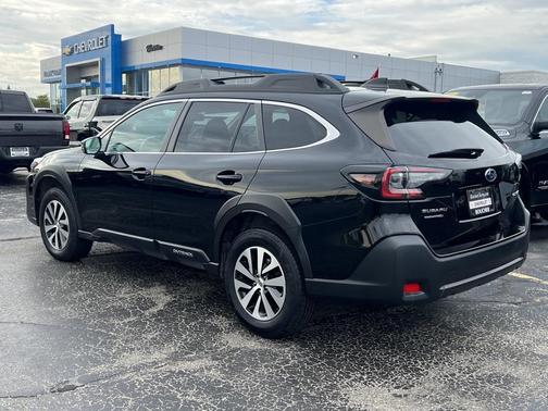 2023 Subaru Outback Premium