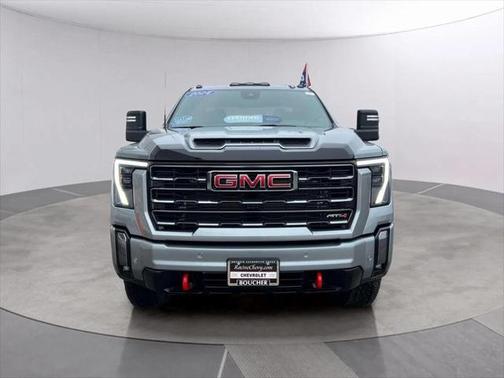 2024 GMC Sierra 2500 AT4
