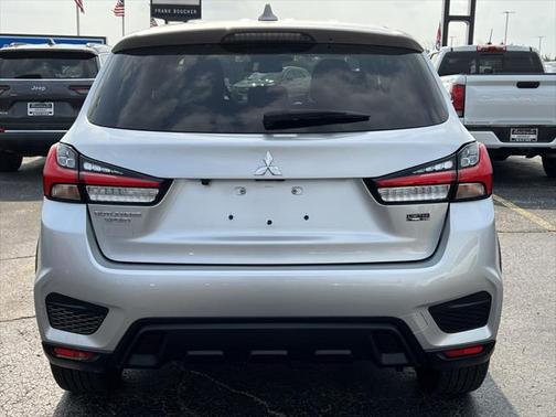 2023 Mitsubishi Outlander Sport 2.0 LE