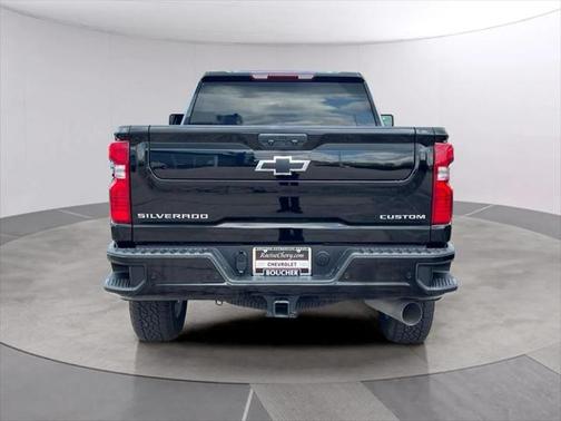 2024 Chevrolet Silverado 2500 Custom