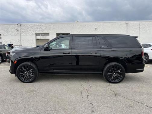 2022 Cadillac Escalade ESV Sport Platinum