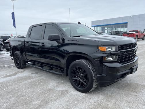 2022 Chevrolet Silverado 1500 Custom