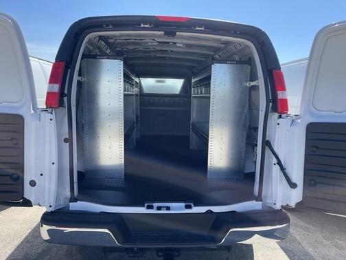 2025 Chevrolet Express 2500 RWD 2500 Extended Wheelbase WT