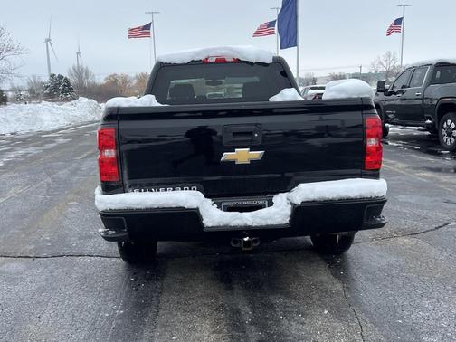 2017 Chevrolet Silverado 1500 2LT