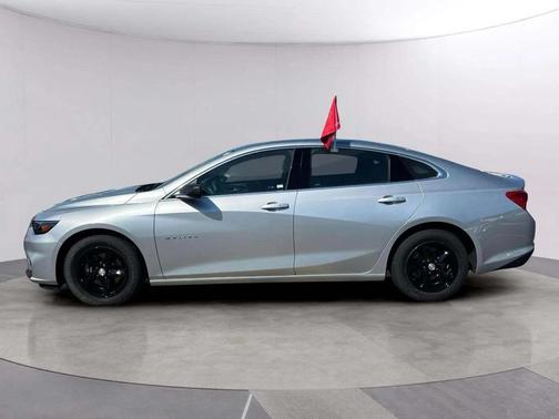 2017 Chevrolet Malibu 1LS