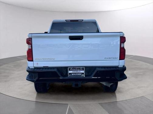 2023 Chevrolet Silverado 2500 Custom