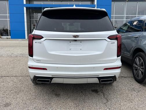 2025 Cadillac XT6 Premium Luxury AWD
