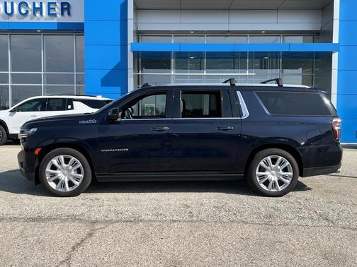 2024 Chevrolet Suburban 4WD High Country