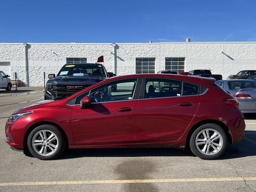 2017 Chevrolet Cruze LT