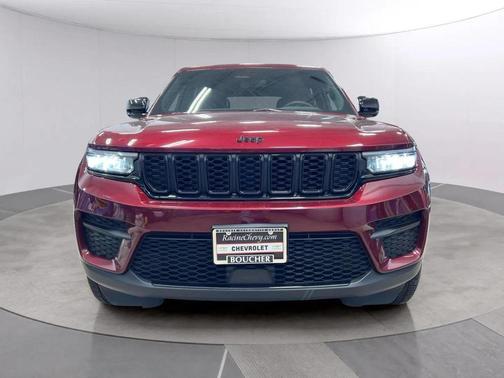 2023 Jeep Grand Cherokee Altitude