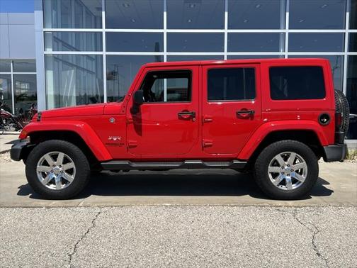 2016 Jeep Wrangler Unlimited Sahara