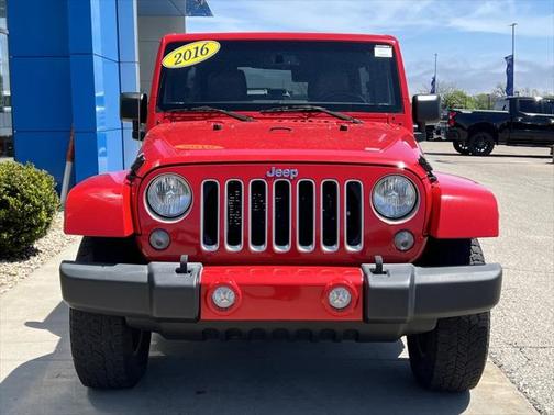 2016 Jeep Wrangler Unlimited Sahara