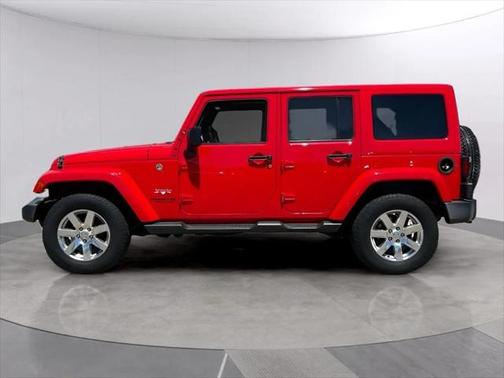 2016 Jeep Wrangler Unlimited Sahara