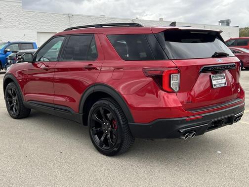 2021 Ford Explorer ST