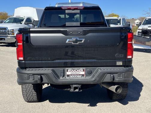 2024 Chevrolet Silverado 2500 4WD Crew Cab Standard Bed ZR2